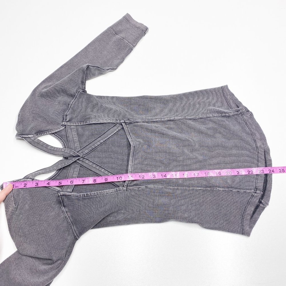 Free People Gray Distressed Top Open Back Small - Picture 8 of 8